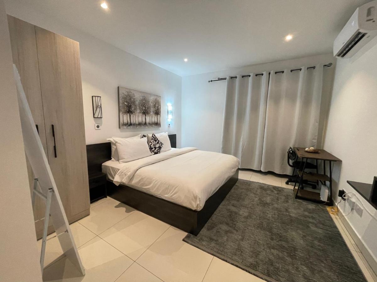 The Lennox Luxury Suites & Apartments Accra Exterior foto